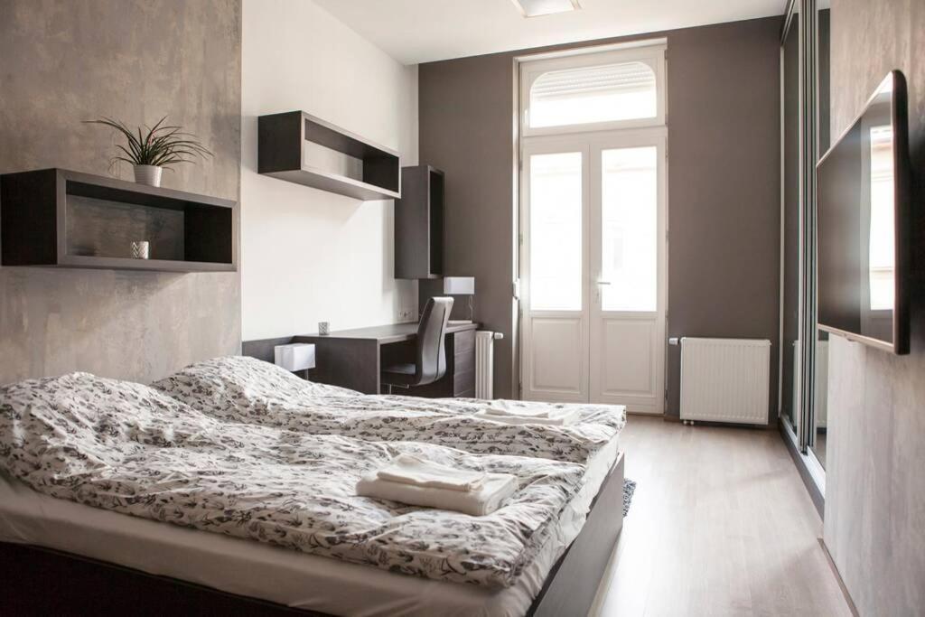 Apartment Downtown Ulloi 3 Будапеща Екстериор снимка